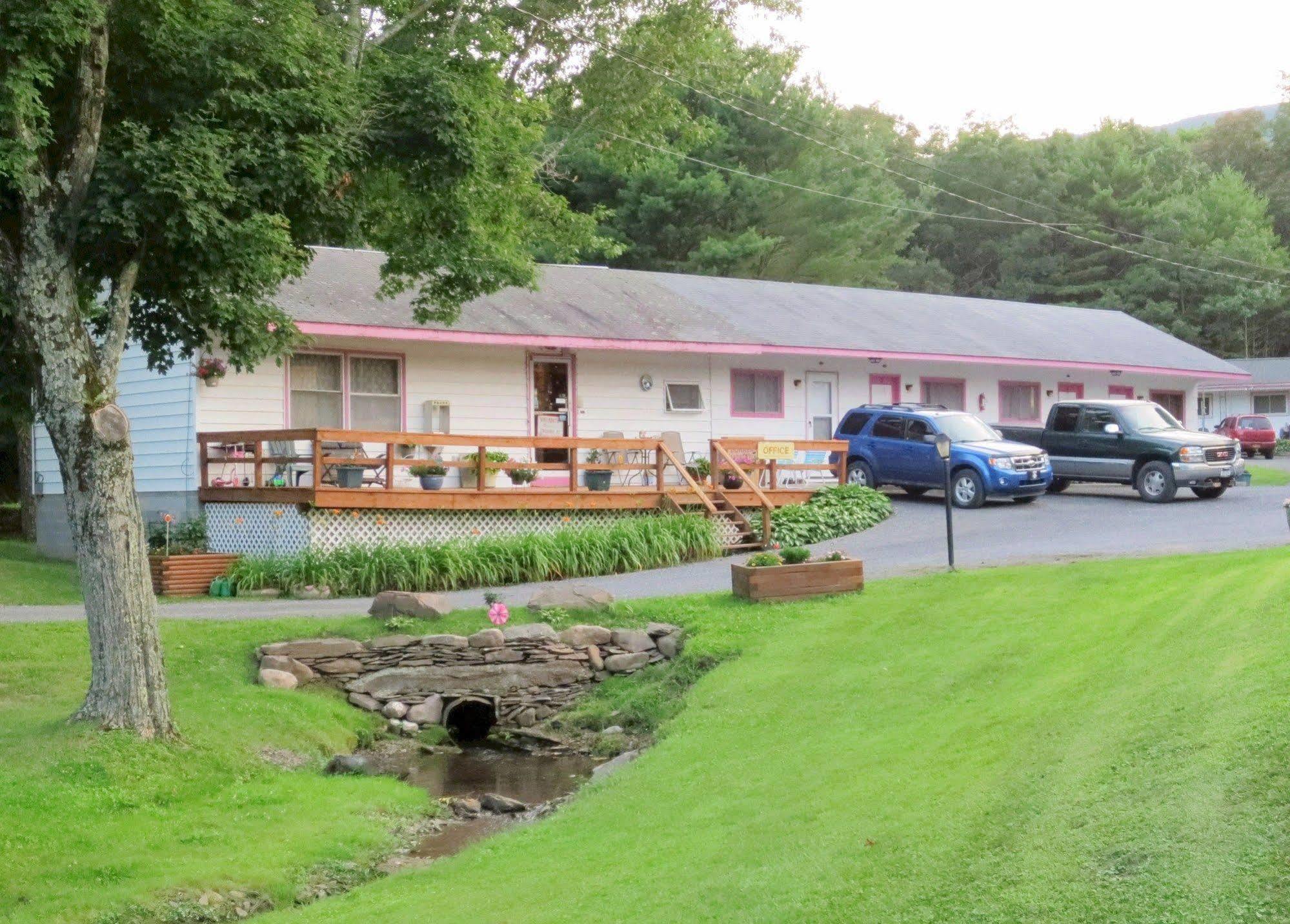 Four Seasons Motel Catskill Buitenkant foto